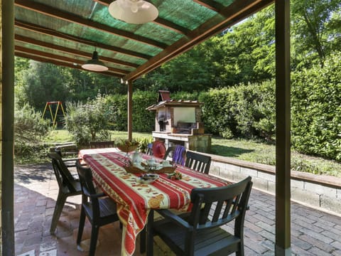 Holiday Home Girasole by Interhome House in Lucca