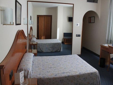 Hotel Ébora by Vivere Stays Hotel in Talavera de la Reina