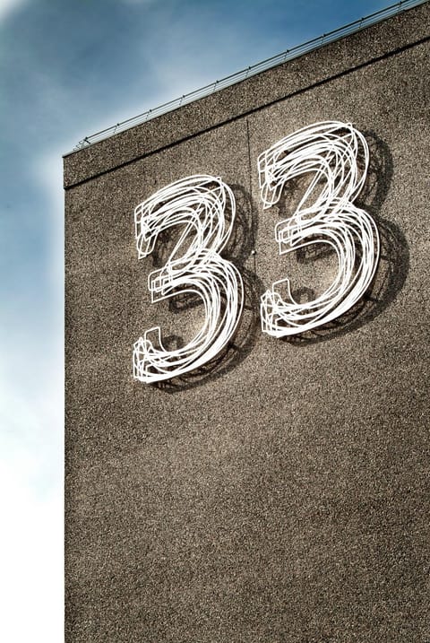 Facade/entrance, Day, Decorative detail, Logo/Certificate/Sign