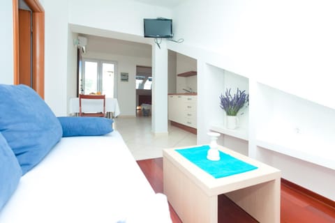 Alpeza apartments Condominio in Bol