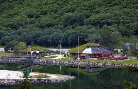 Restaurant/places to eat, Day, Balcony/Terrace, Autumn, Mountain view, River view, Sea view