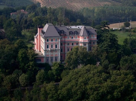 Property building, Bird's eye view