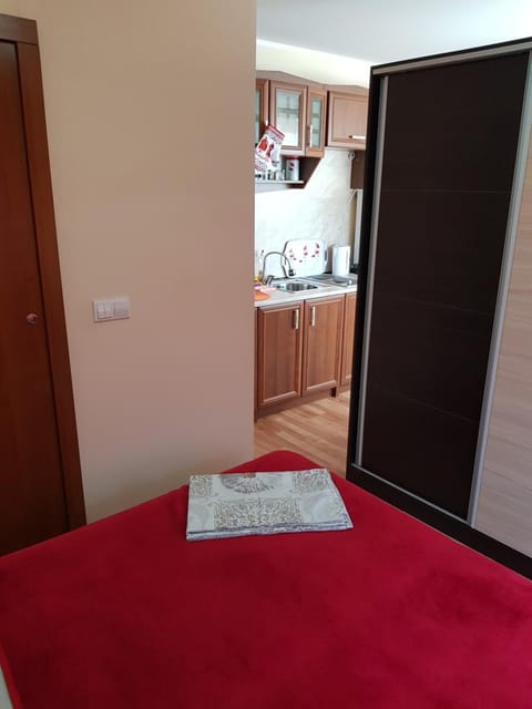 Bedroom, Area and facilities