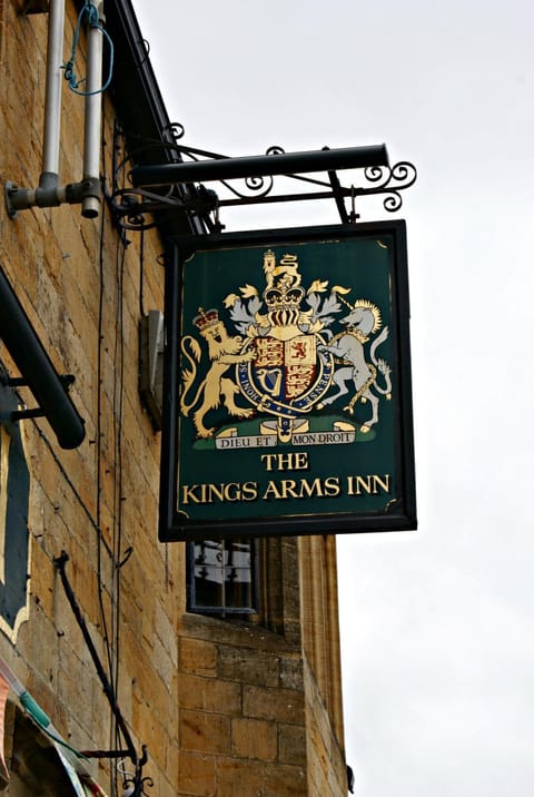 The Kings Arms Inn Hotel in South Somerset District