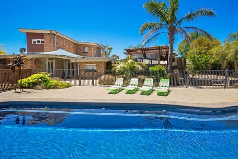 Property building, Pool view, Swimming pool