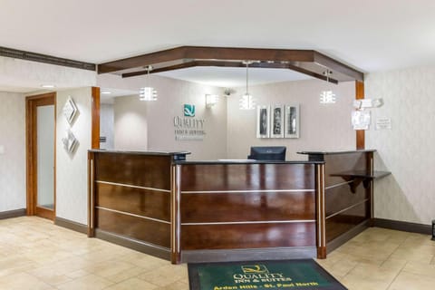Quality Inn and Suites - Arden Hills Motel in Shoreview