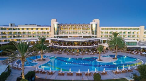 Constantinou Bros Athena Beach Hotel Hotel in Yeroskipou
