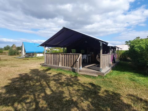 Camping Les Chagnelles Campingplatz /
Wohnmobil-Resort in Saint-Jean-de-Monts