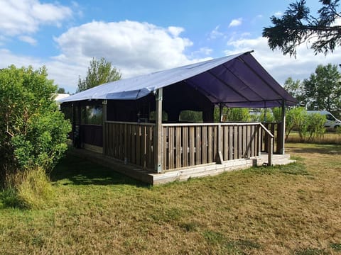 Camping Les Chagnelles Campground/ 
RV Resort in Saint-Jean-de-Monts