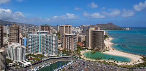 Property building, Day, Bird's eye view, Beach, City view, Mountain view, Sea view