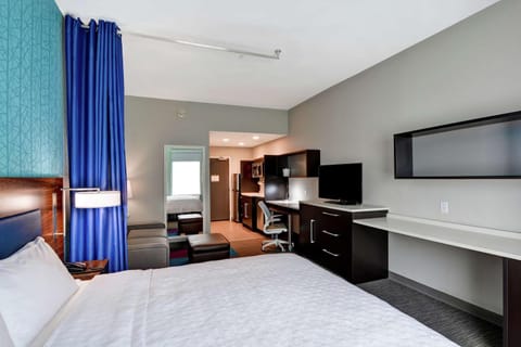 Home2 Suites Pensacola I-10 At North Davis Hwy Hotel in Pensacola