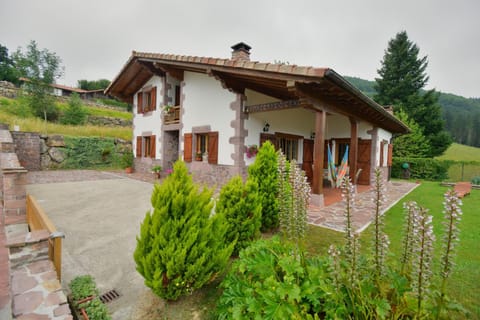 Facade/entrance, Garden