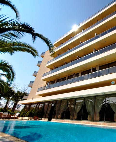 Golden Sun Hotel Hotel in South Athens