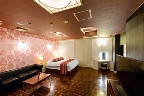 Hotel LOVE JEWEL Love hotel in Fukuoka Prefecture