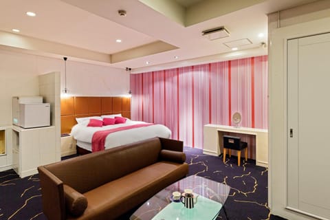 Hotel LOVE JEWEL Love hotel in Fukuoka Prefecture