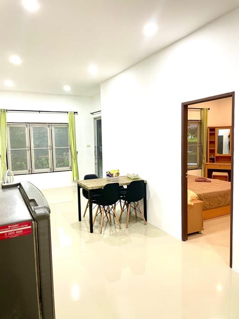 Ao Nang Modern Villa House in Krabi Changwat