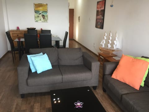 Sea View Apartment Condo in Germasogeia