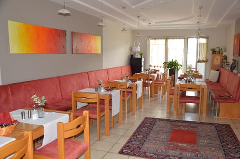 Gästehaus Schmidt Alojamiento y desayuno in Hungary