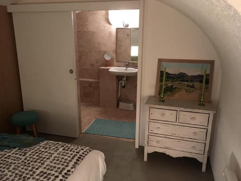 Bathroom, Bedroom