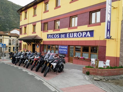 Hosteria Picos De Europa Bed and Breakfast in Cantabria