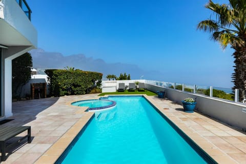 17 on Nautica Chalet in Cape Town
