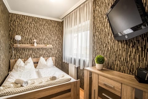 MF Club 218 Golden Beach Wellness Apartment Condo in Siófok