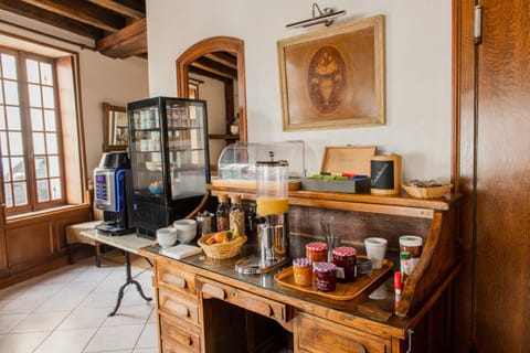 Food and drinks, Continental breakfast, Buffet breakfast