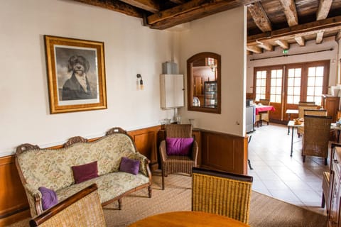 Property building, Living room