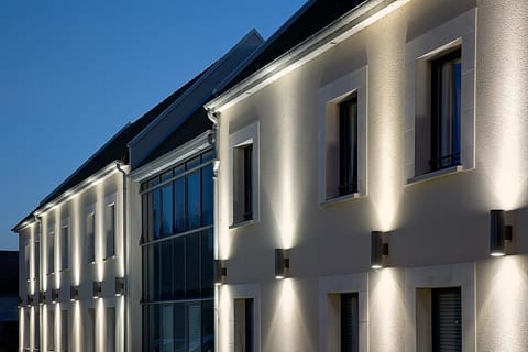 Property building, Night