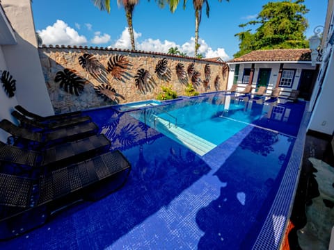 Property building, Pool view, Swimming pool, Swimming pool