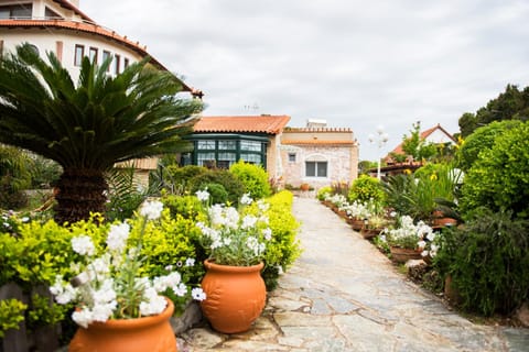 Property building, Garden