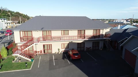 Property building, Bird's eye view