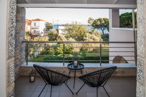 View (from property/room), Balcony/Terrace, Sea view