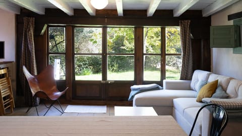 Living room, Dining area, Garden view