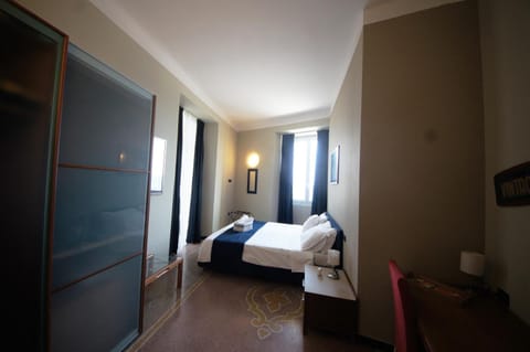 Luna Rooms Pensão in Savona