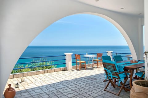 Blue Dream Seaside Villa with superb sea views Villa in Euboea