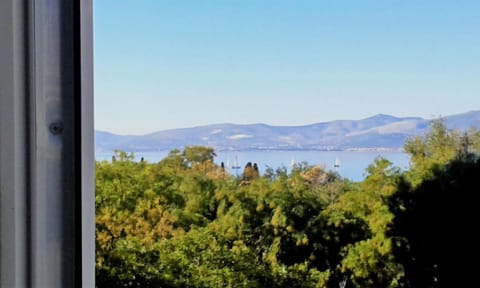 Garden view, Mountain view, Sea view