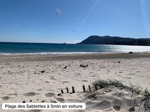 L'appartement de Gaston Apartment in La Seyne-sur-Mer