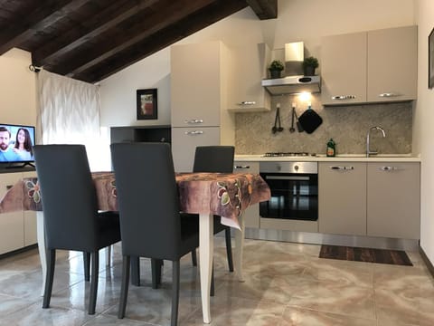 Anfite Apartments Aleardi Apartment in Peschiera del Garda