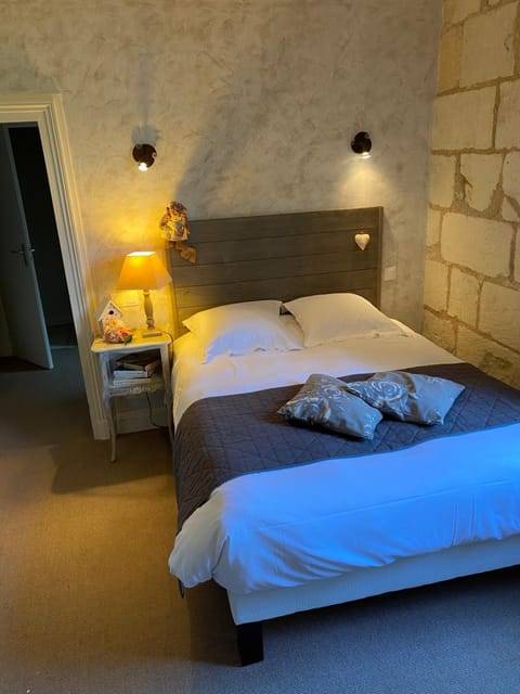 Logis Hôtel Auberge De L'ecole Hotel in Centre-Val de Loire