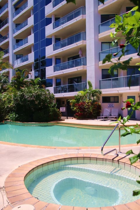 181 The Esplanade Apartment hotel in Cairns