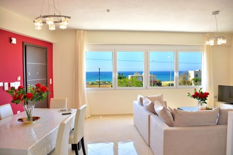 Luxury Suites in Stavromenos Condominio in Crete