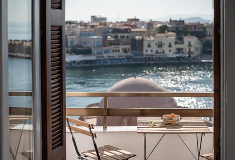 View (from property/room), Balcony/Terrace, Sea view