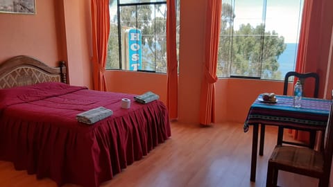 Hostal restauran flor de mi tierra Bed and Breakfast in Puno, Peru