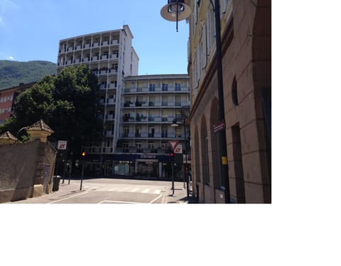 Facade/entrance, On site