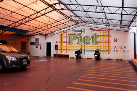 Hotel H - Piet Adults Only Hotel in Mexico City