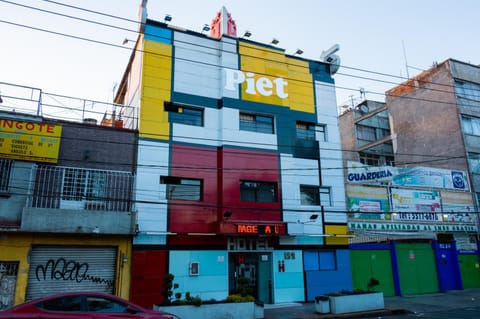 Hotel H - Piet Adults Only Hotel in Mexico City