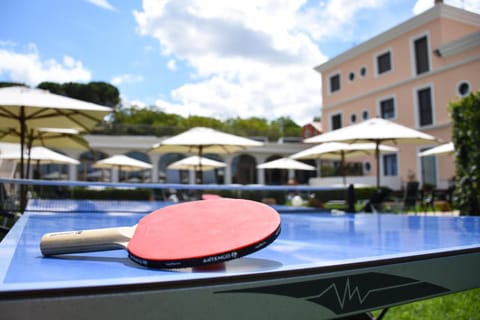 Garden, Table tennis