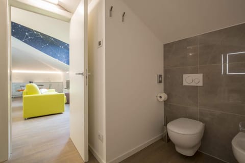 Bathroom, Photo of the whole room, Bedroom