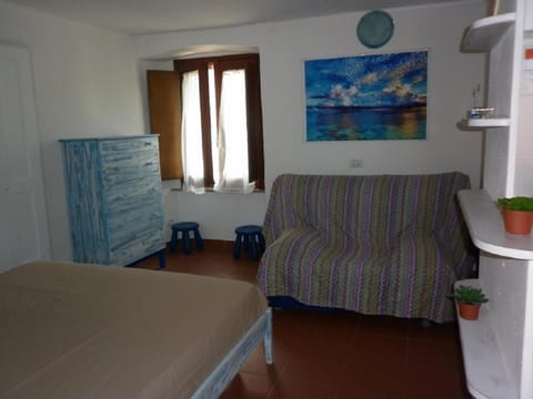 Other, Photo of the whole room, Bedroom